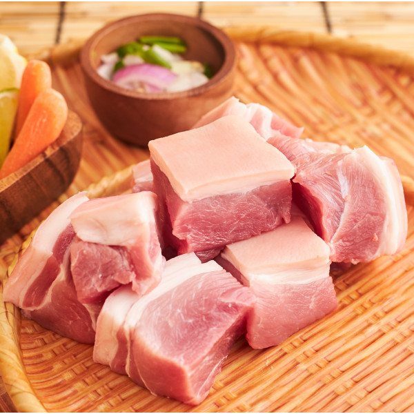 Fresh Malaysian Pork Shoulder Cube (Twee Bak)